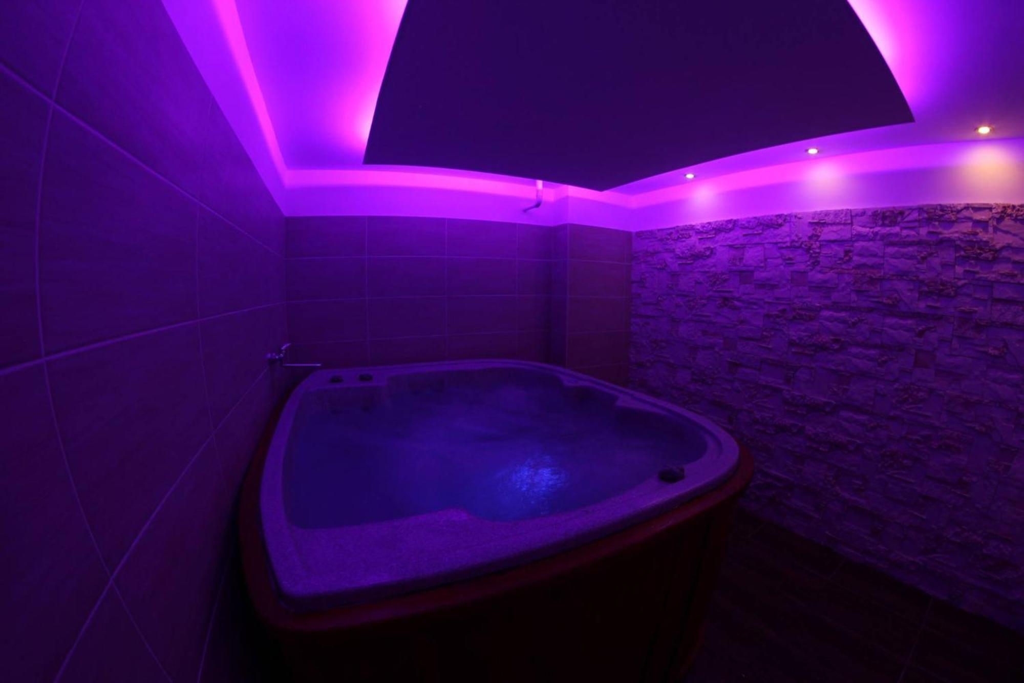 Apartmany Fit Gym Havířov Esterno foto